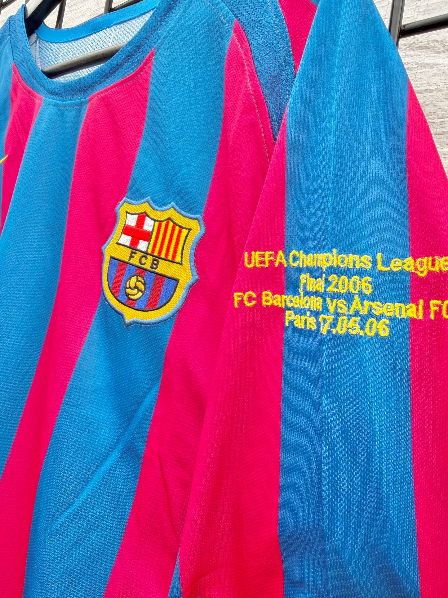 Barcelona 2006 Home Jersey - Marquez 4