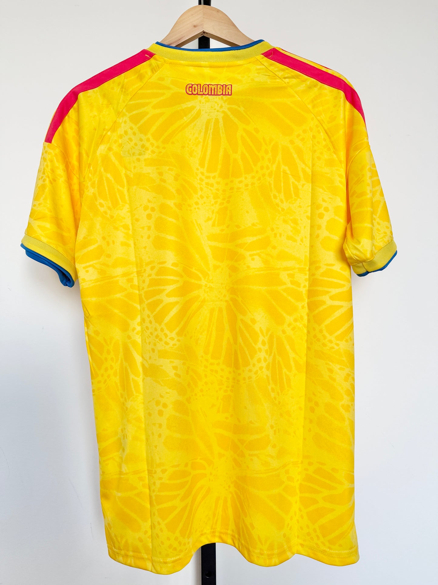 Colombia 2026 World Cup home jersey