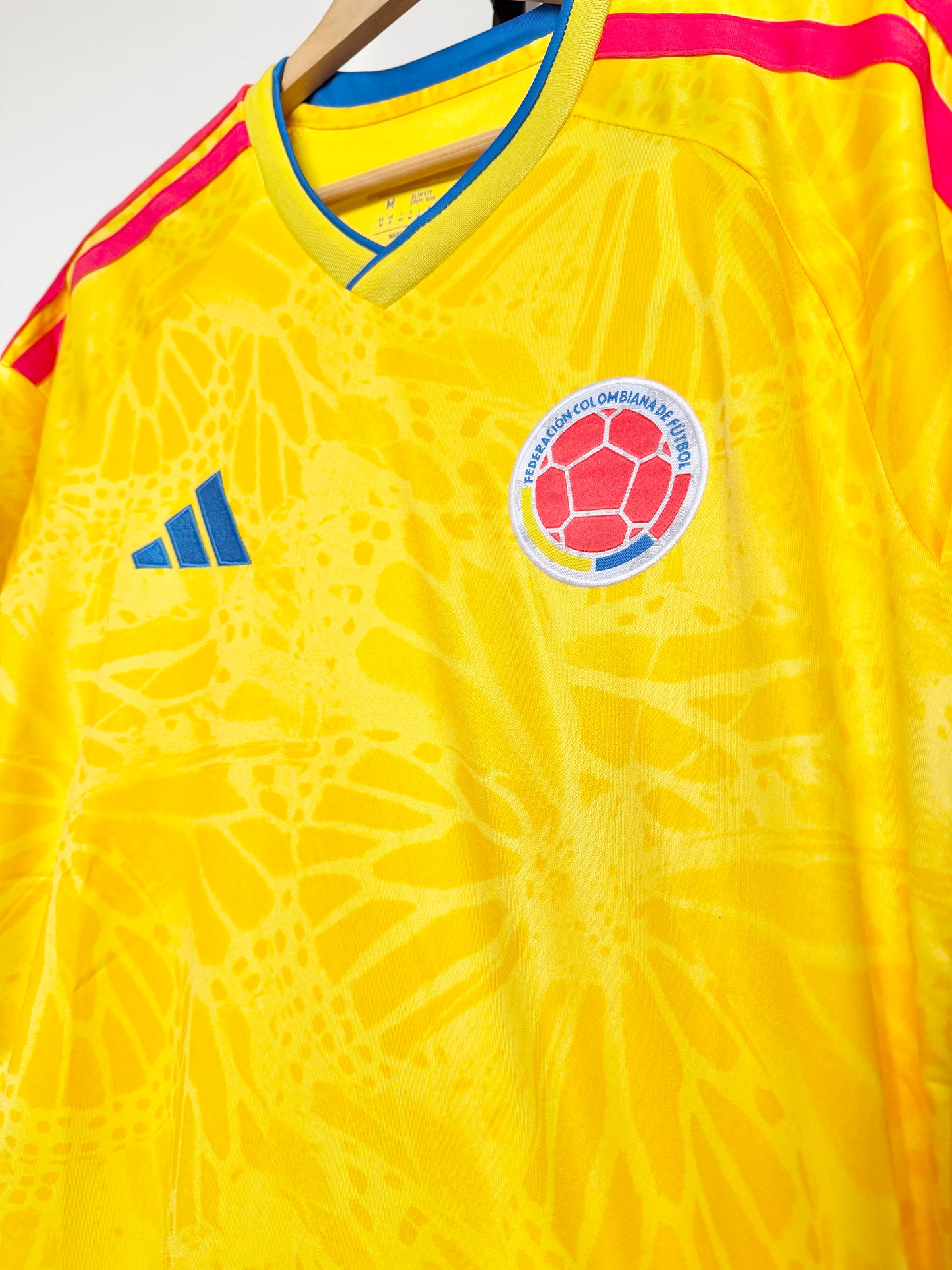 Colombia 2026 World Cup home jersey